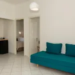 Ellinas Hotel 2*