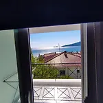 Hotel Ellinas 2*