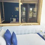 Hotel Ellinas