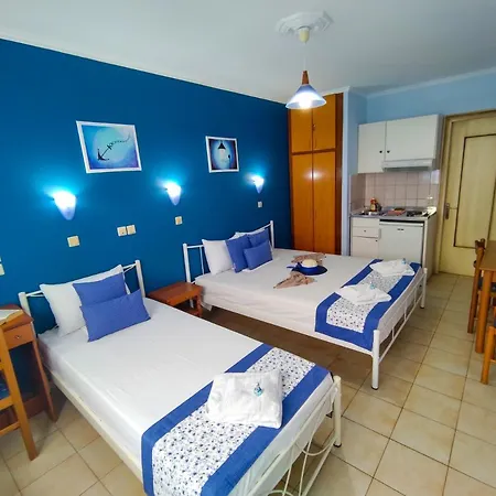 Ellinas Aparthotel 2*