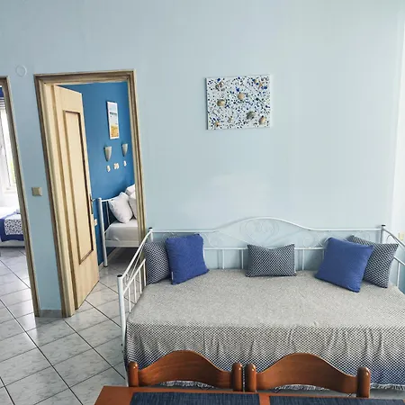 Ellinas Aparthotel