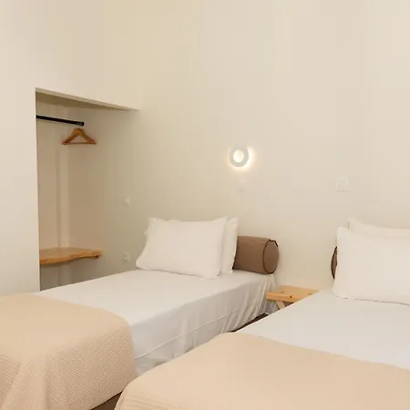 Aparthotel Ellinas