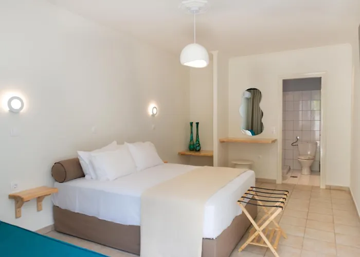 Ellinas Chrysi Ammoudia