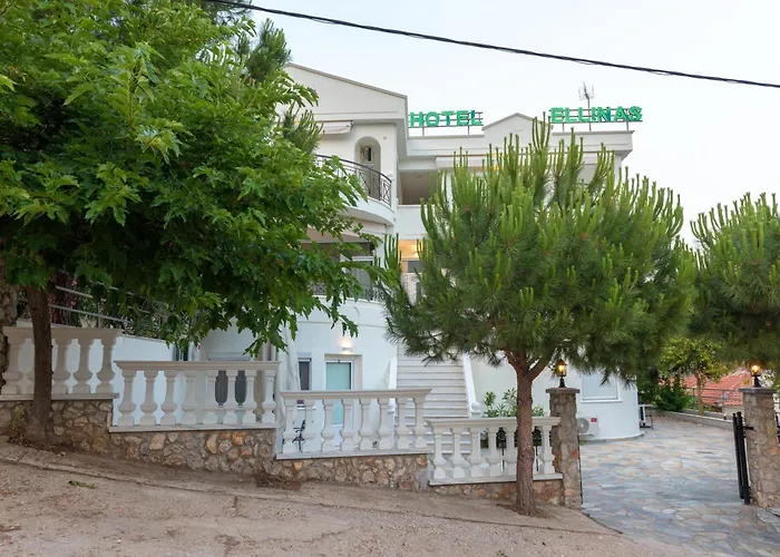 Hotel Ellinas 2*