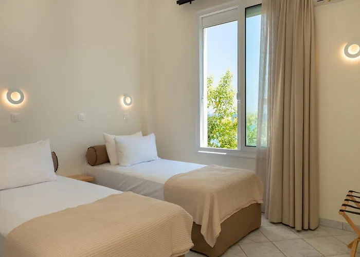 Ellinas 2* Chrysi Ammoudia